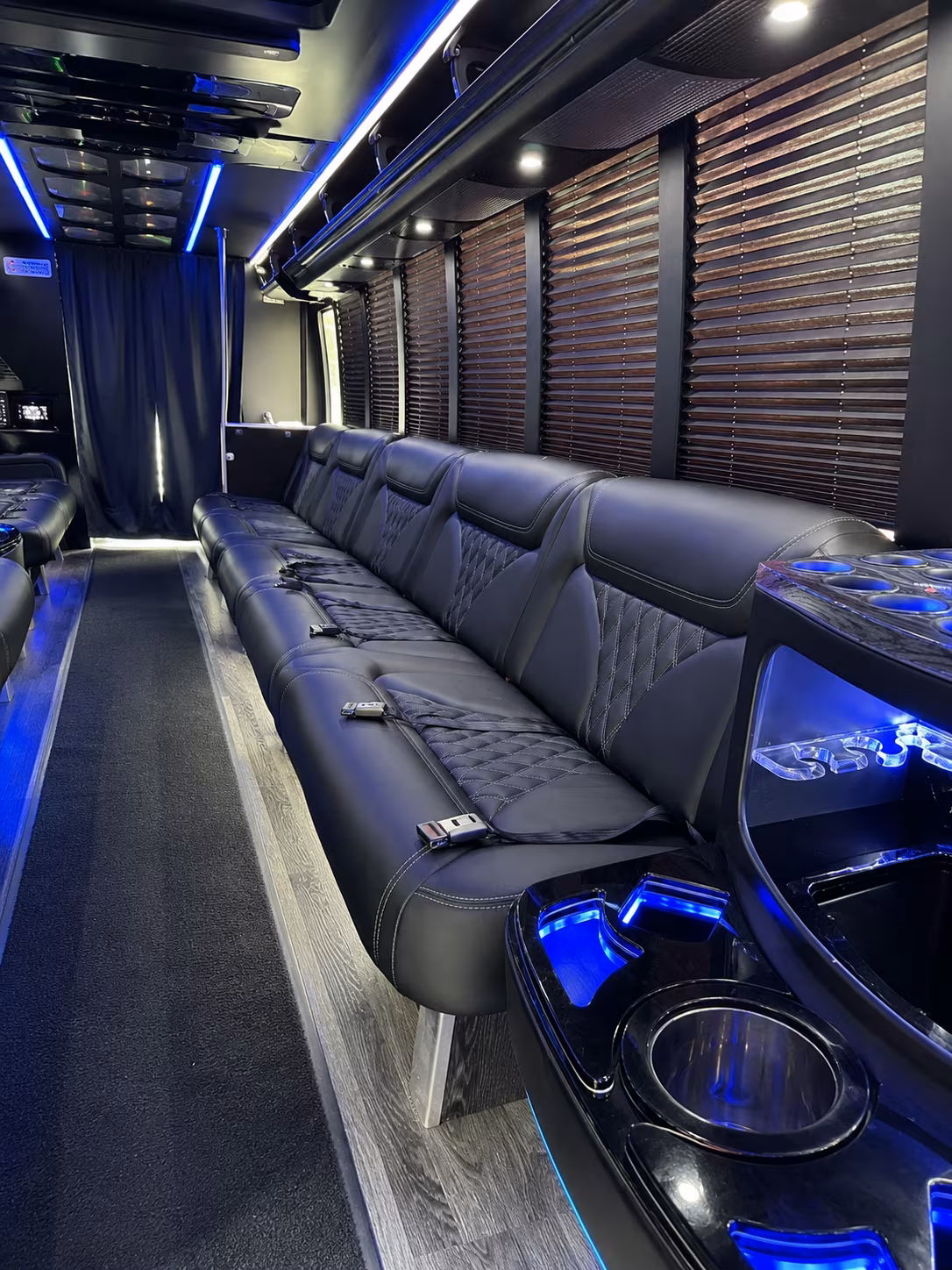 Fort Lauderdale Winery Tour & Pub Crawl Transportation